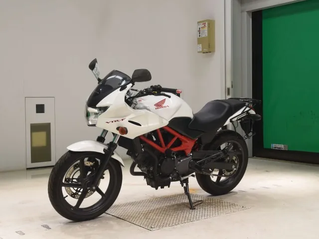 Honda VTR250 MC33, white | red, фото 4