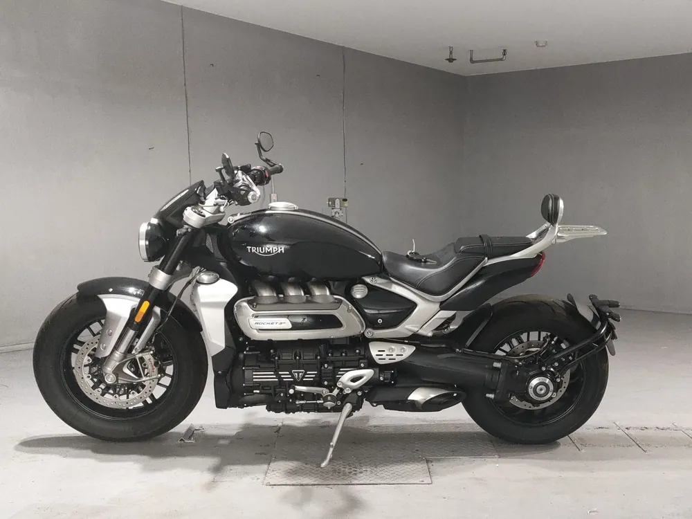 Triumph ROCKET 3R 2020, чёрный, фото 2