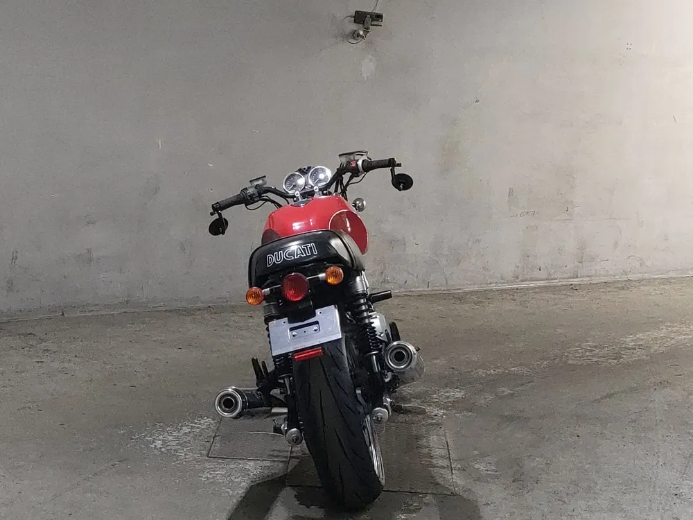 Ducati GT1000 2007, красный, фото 4