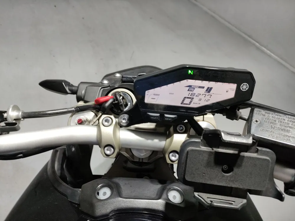 Yamaha MT-09 2015, фиолетовый, фото 5
