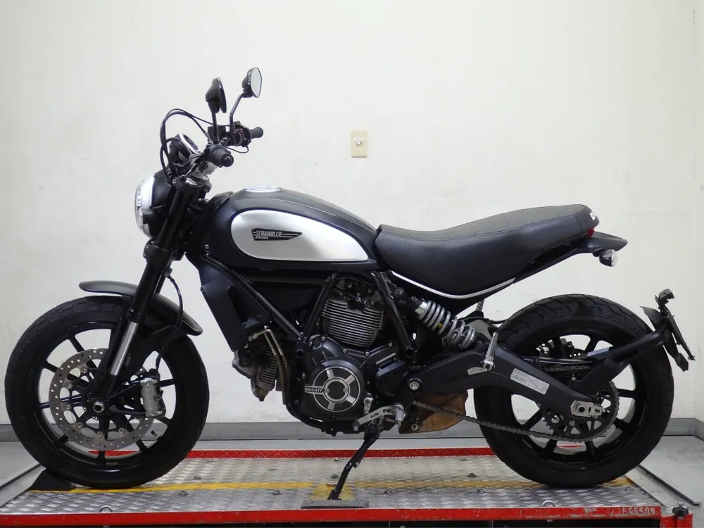 Ducati Scrambler Icon 2017, black/silver, фото 2