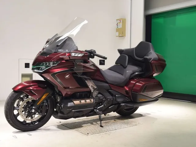 Honda GL1800, красный, фото 4