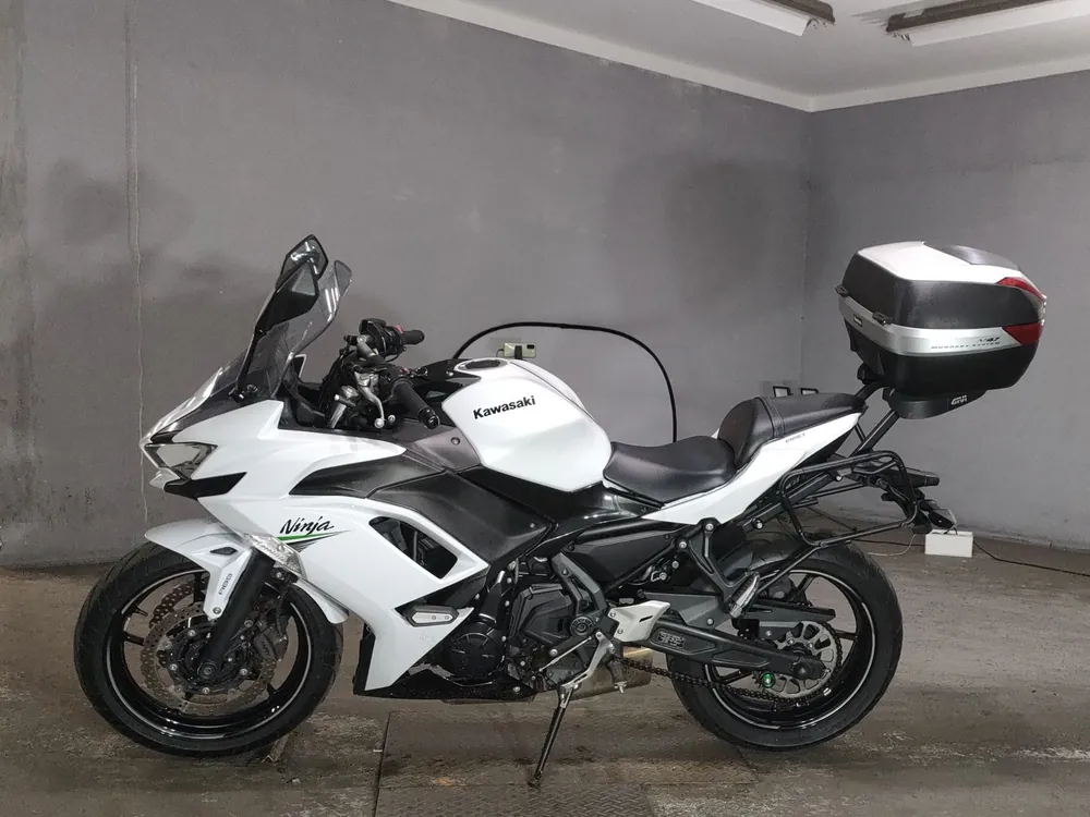 Kawasaki Ninja650A 2020, white/black, фото 2