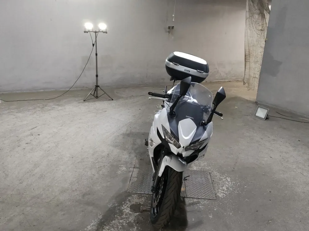 Kawasaki Ninja650A 2020, white/black, фото 3