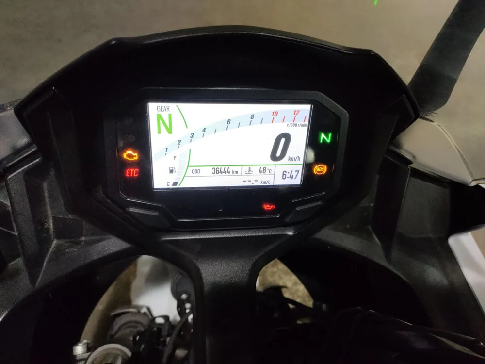 Kawasaki Ninja650A 2020, white/black, фото 5