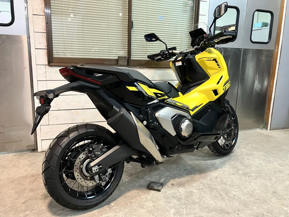Honda X-ADV750 2025, yellow / black, фото 6