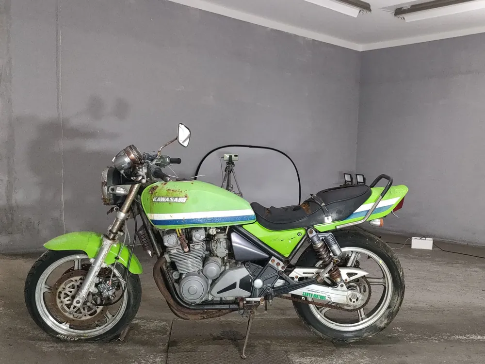 Kawasaki Zephyr 400 1991, зелёный, фото 2