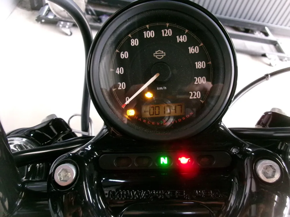 Harley-Davidson XL1200X 2022, чёрный, фото 3