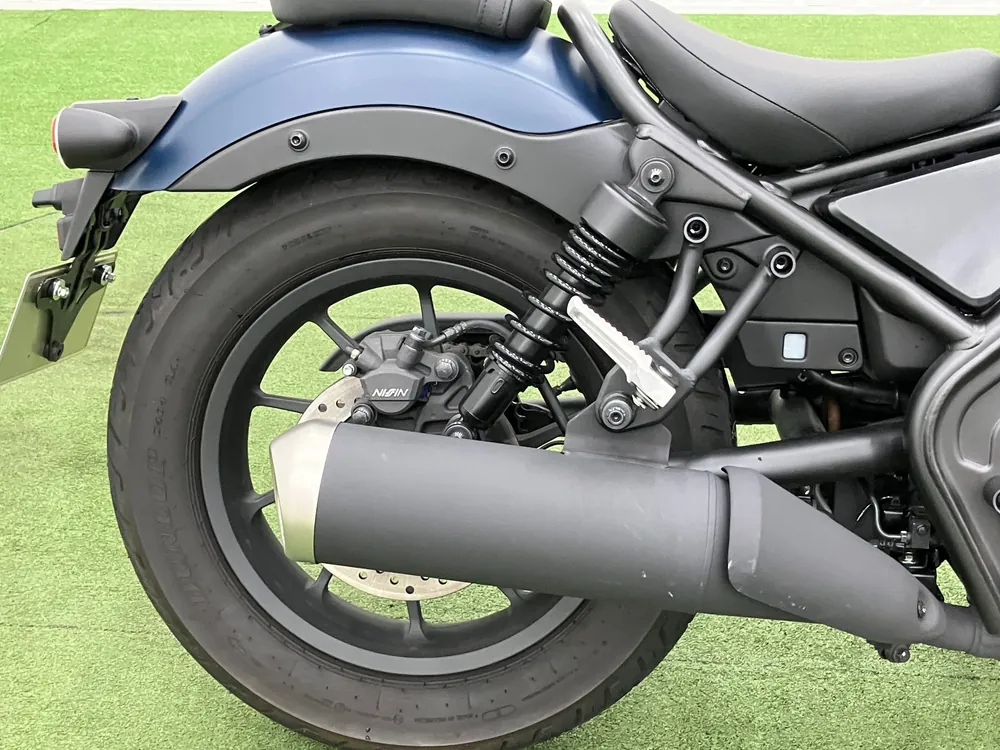 Honda Rebel 500 2023, чёрный, blue m, фото 14