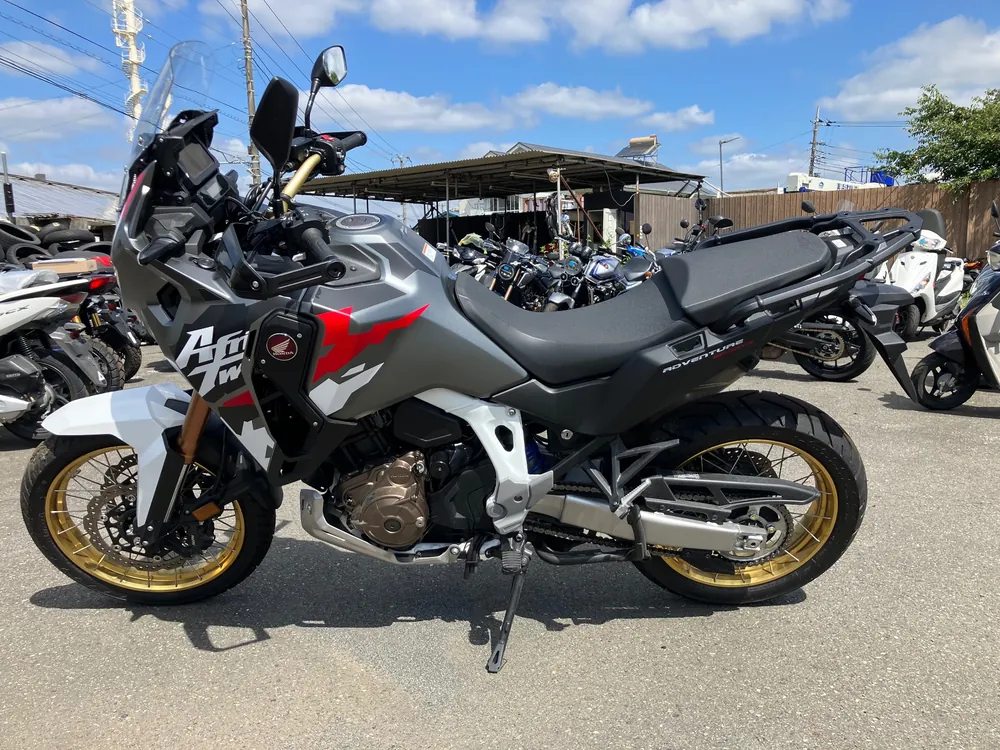 Honda Crf1100L-2D Adventure 2026, gray / red / white, фото 2