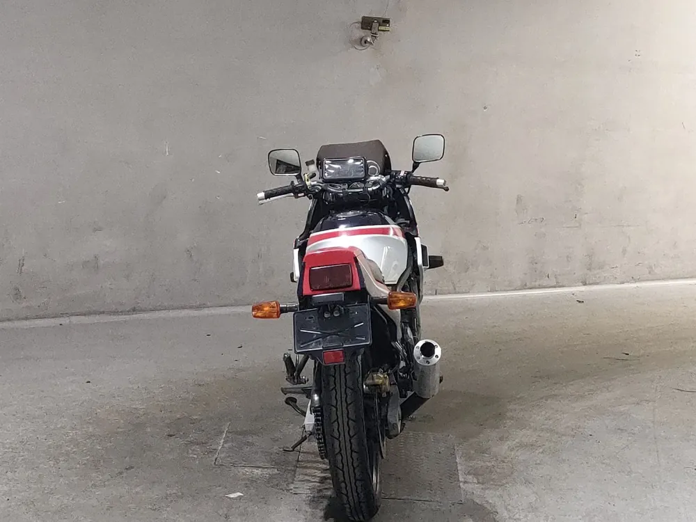 Yamaha FZ750 1985, white / red, фото 4