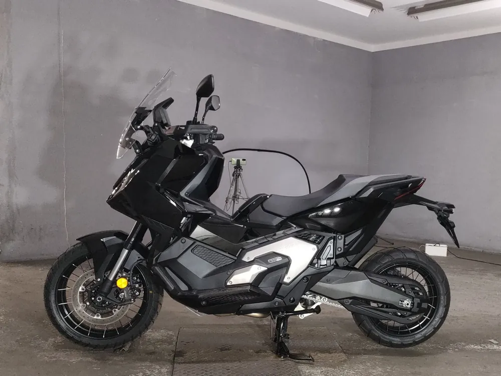 Honda X-ADV750 2026, чёрный, фото 2