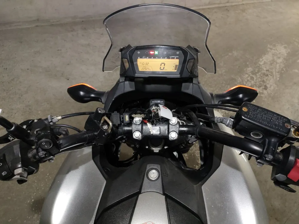 Honda NC700X 2013, серебристый, фото 5