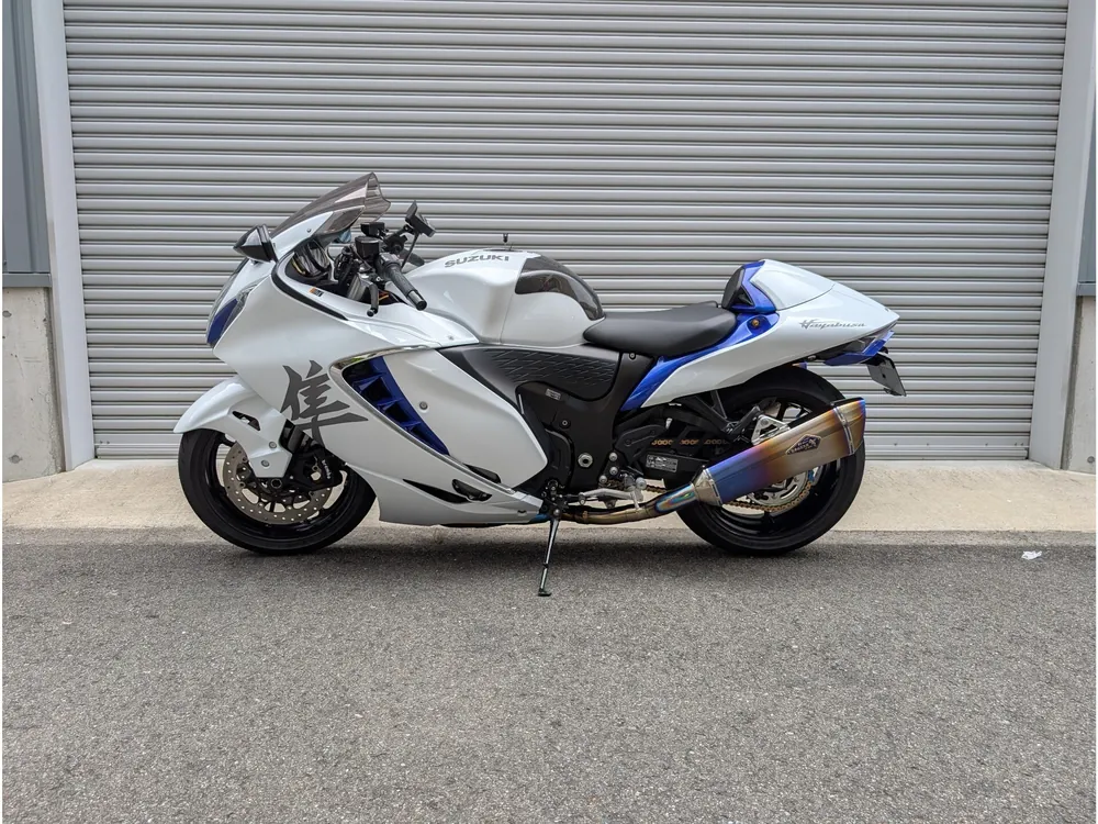 Suzuki Hayabusa 2025, белый, фото 2