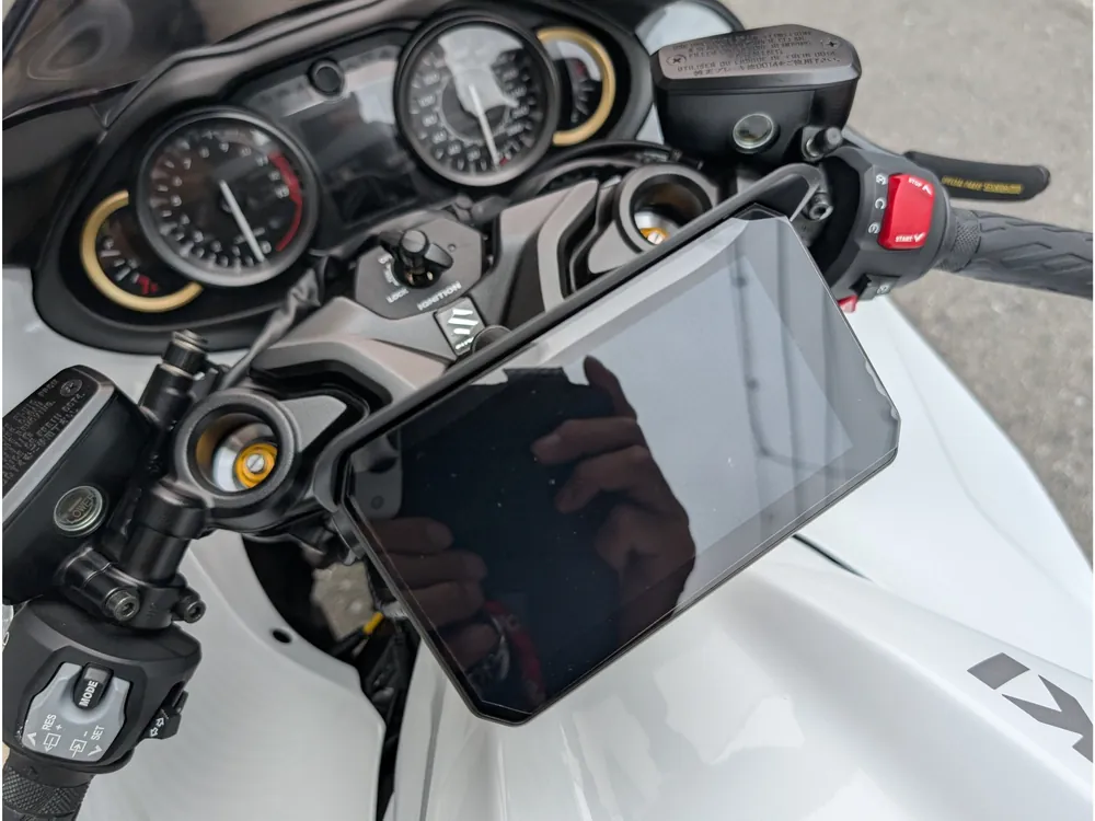 Suzuki Hayabusa 2025, белый, фото 11