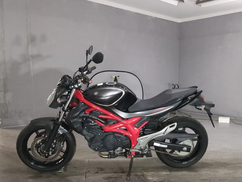 Suzuki Gladius 400 ABS 2014, чёрный, серый, фото 2