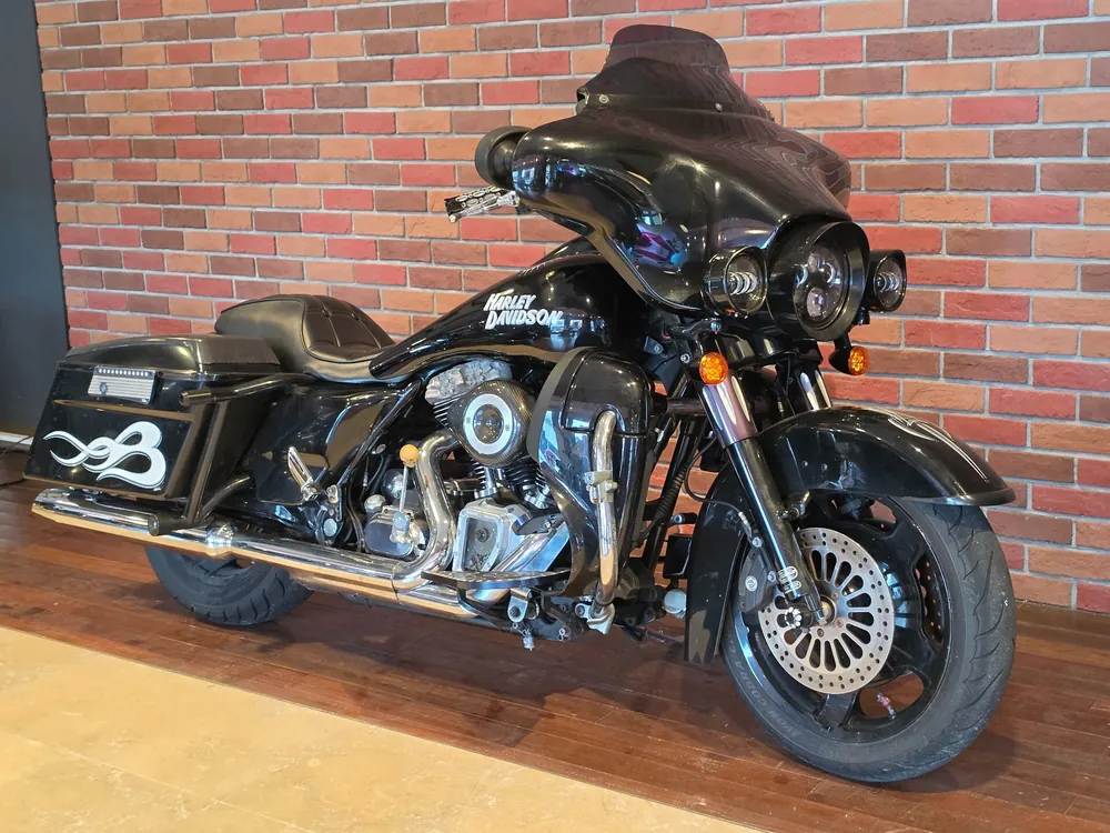 Harley-Davidson Street Glide FLHX1580 2010, чёрный, фото 2