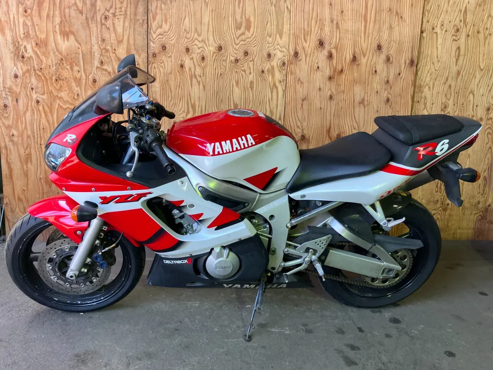 Yamaha 6 2000, red/white, фото 2