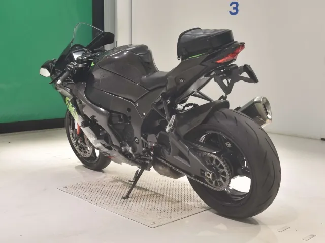 Kawasaki Zx-10Rakrt 2023, carbon, фото 6