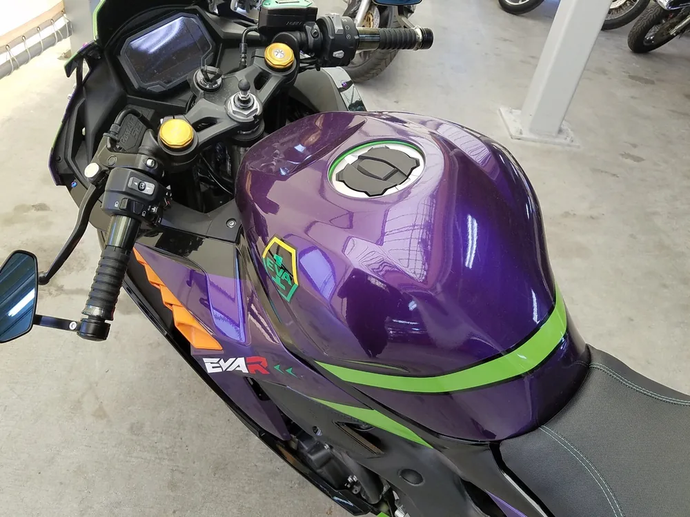 Kawasaki ZX-4R SE 2023, фиолетовый, фото 4
