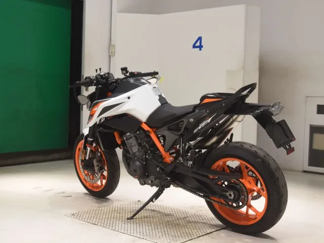 KTM 890 Duke R 2021, white | black, фото 6