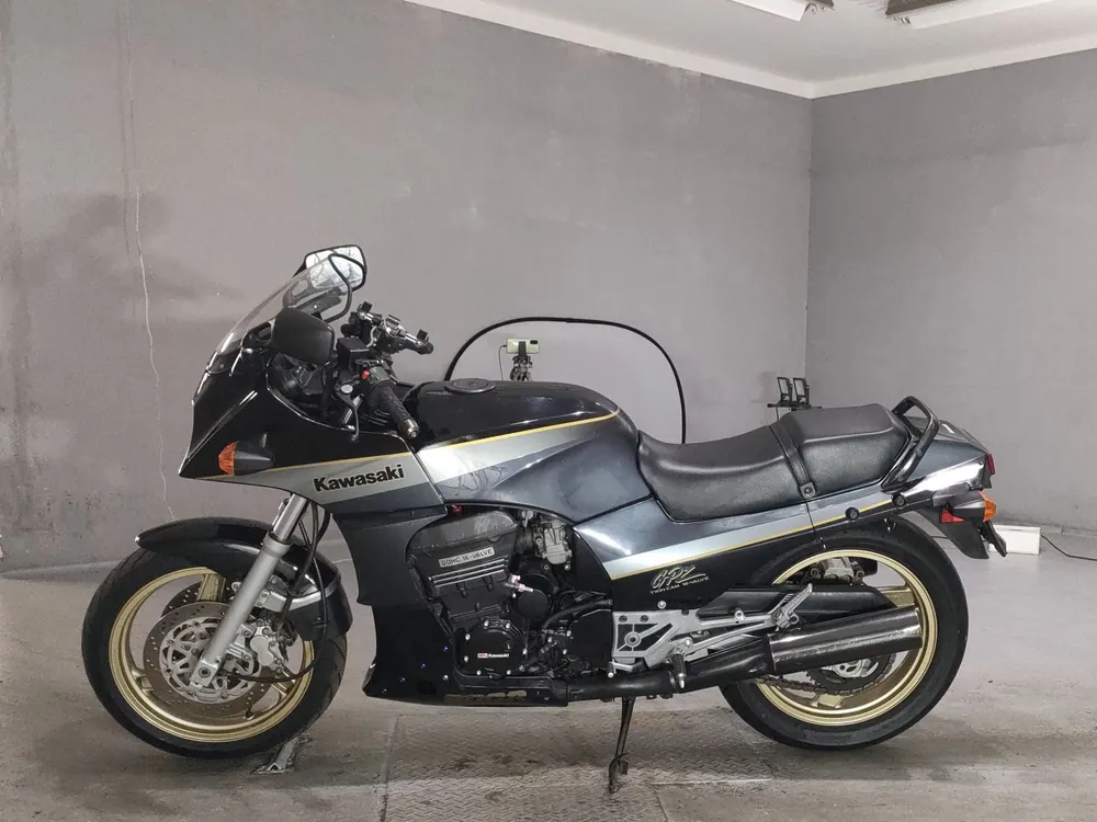 Kawasaki GPZ900R Ninja 1991, black/gray, фото 2