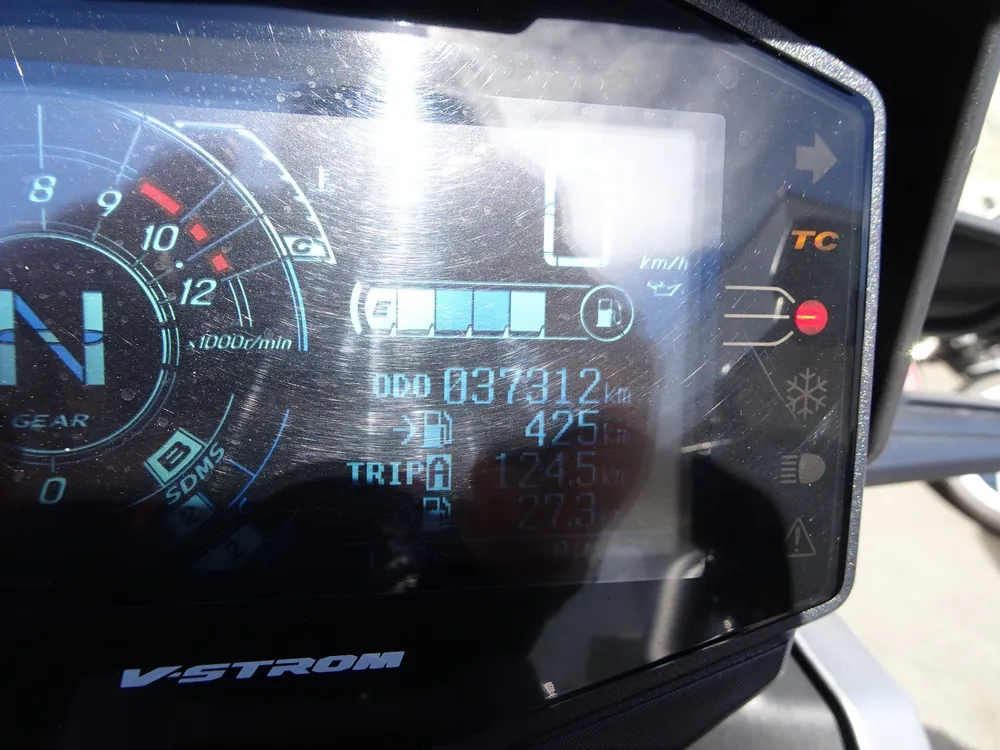 Suzuki V Strom 1050De 2021, чёрный, фото 3
