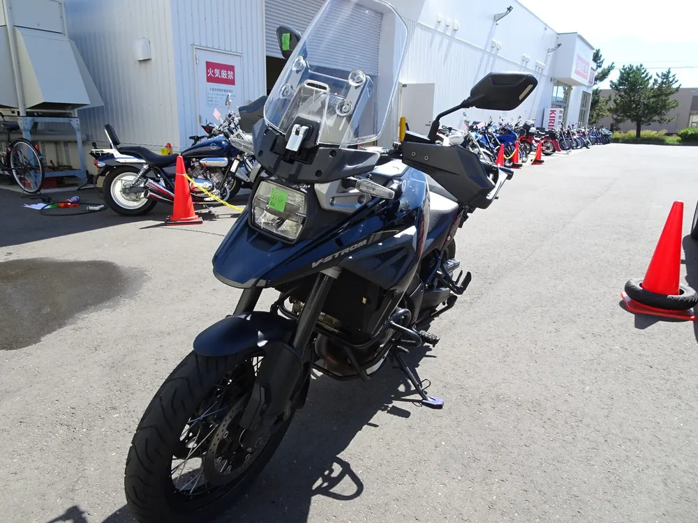 Suzuki V Strom 1050De 2021, чёрный, фото 4