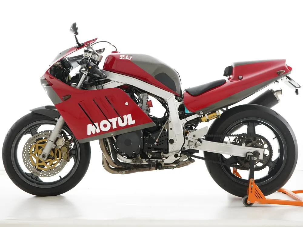 Suzuki GSX-R1100 1987, gun m/ red, фото 2