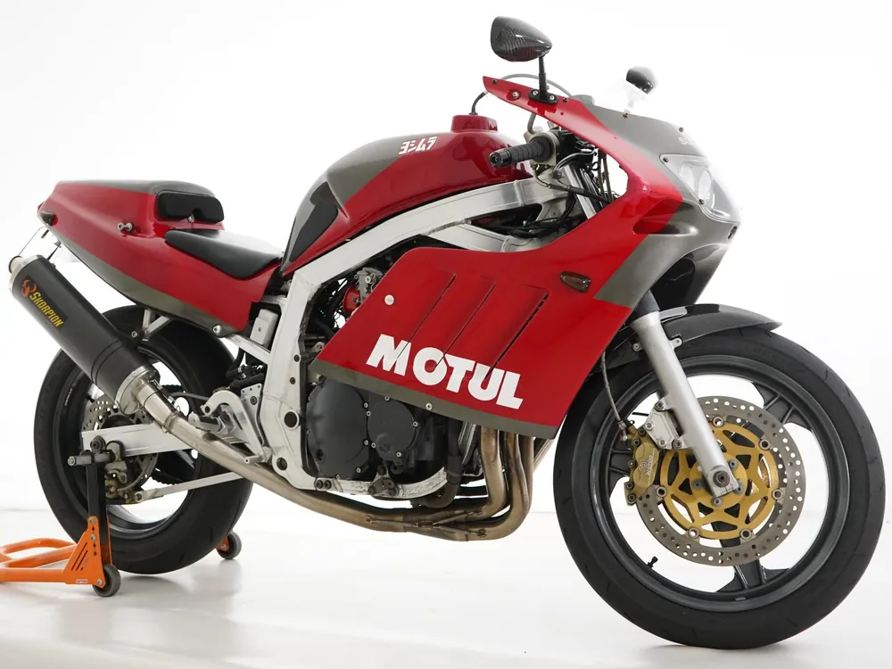 Suzuki GSX-R1100 1987, gun m/ red, фото 4