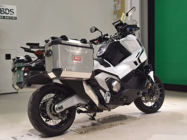 Honda X-ADV750 2024, белый, фото 5