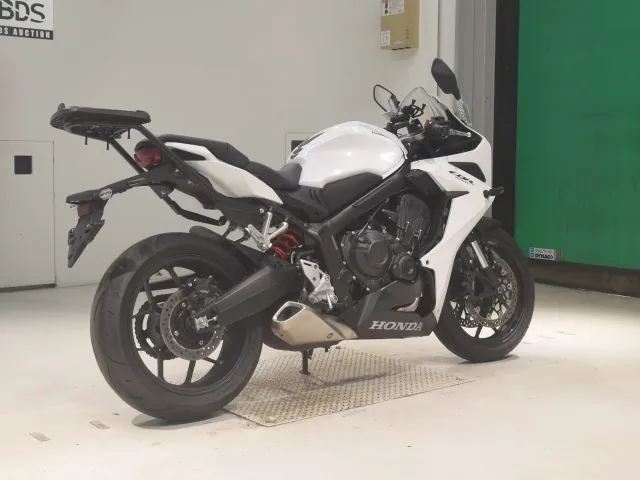 Honda CBR650R 2023, белый, фото 5