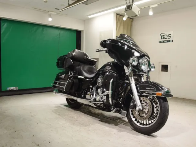 Harley-Davidson FLHTCU1580 2009, чёрный, фото 3
