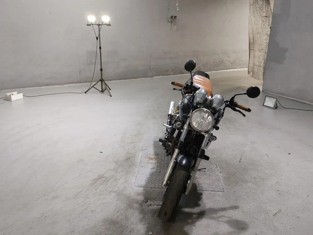 Yamaha XJR400R 2008, чёрный, фото 3