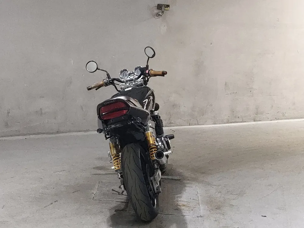 Yamaha XJR400R 2008, чёрный, фото 4
