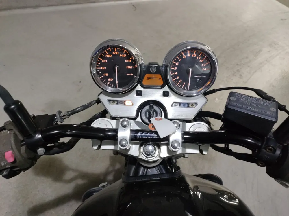 Yamaha XJR400R 2008, чёрный, фото 5