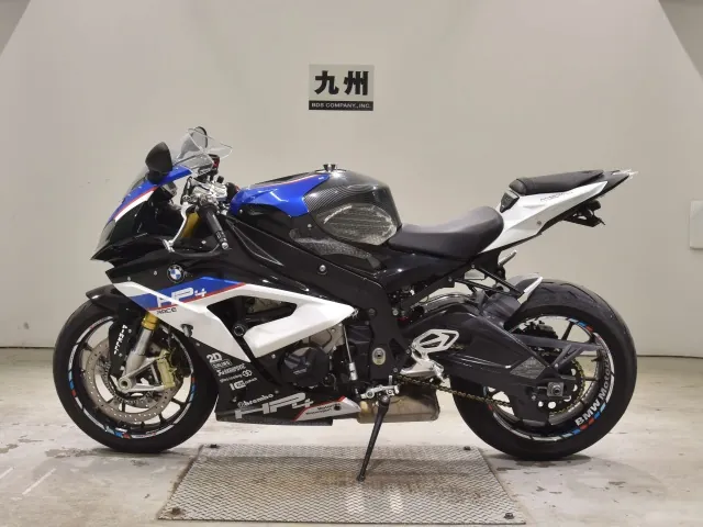 BMW S1000Rr 2017, white | blue, фото 2