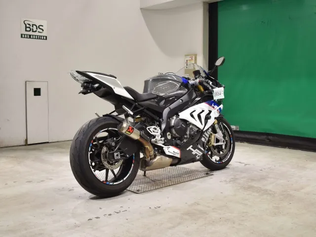 BMW S1000Rr 2017, white | blue, фото 5