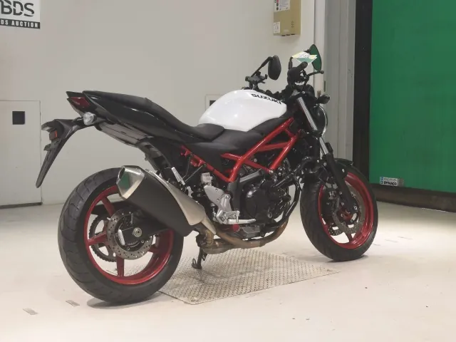 Suzuki SV650 2021, белый, фото 5