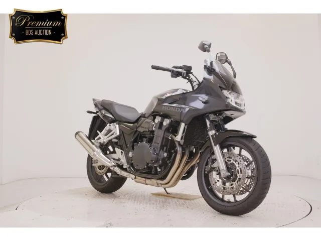 Honda CB1300 2026, black | gunmetal, фото 3