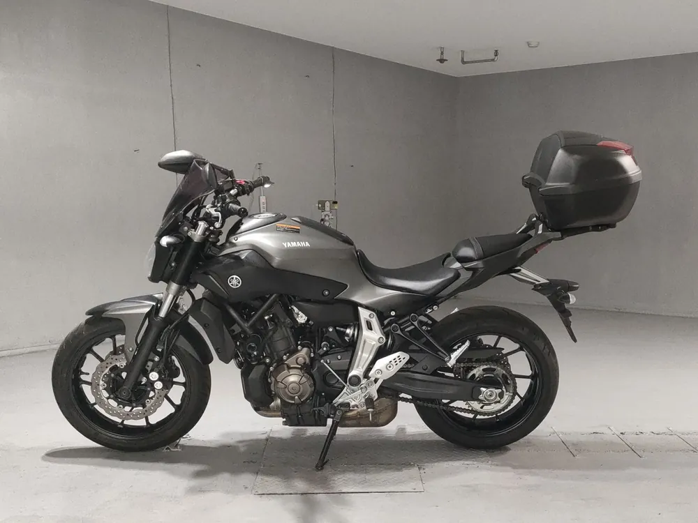 Yamaha MT-07 2015, серый, фото 2