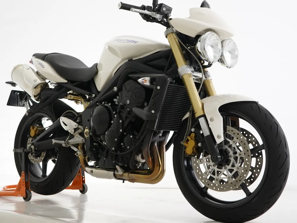 Triumph Street Triple 2009, белый, фото 4