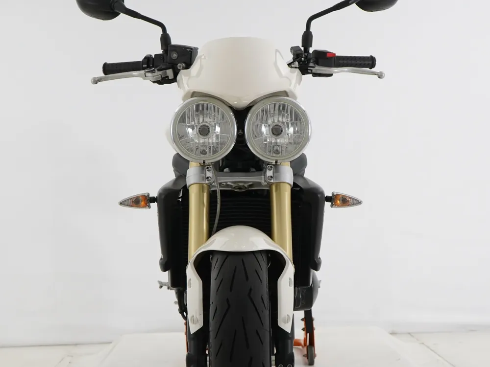 Triumph Street Triple 2009, белый, фото 9