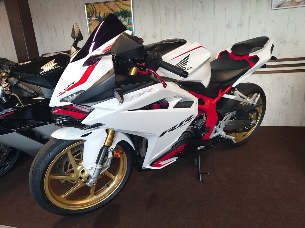 Honda CBR250RR, p white, фото 6