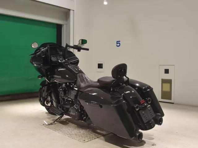 Harley-Davidson FLTRXS1870 2020, чёрный, фото 6