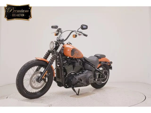 Harley-Davidson FXBBS1870 2021, оранжевый, фото 4