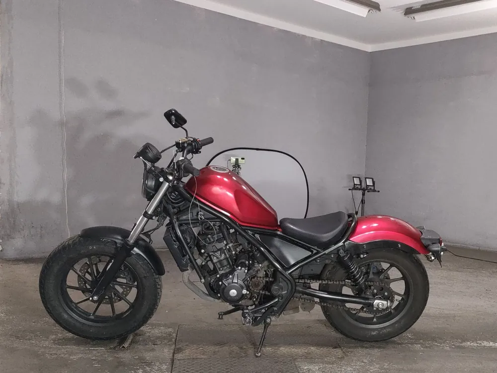 Honda Rebel 250, красный, фото 2