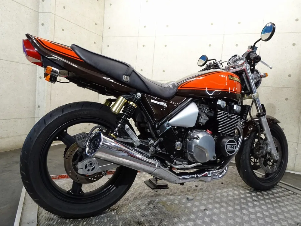 Kawasaki Zephyr 400 2010, красный, фото 5