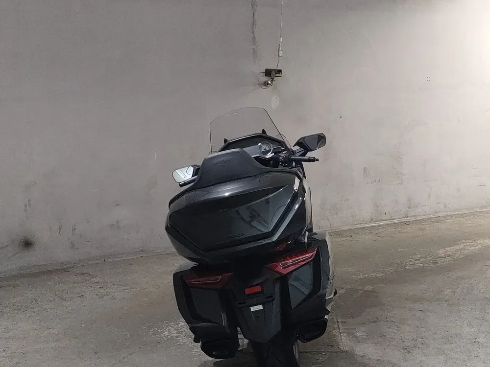 Honda GL1800 2026, чёрный, фото 4