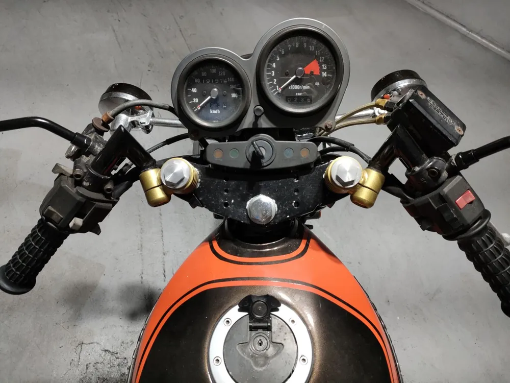 Kawasaki Zephyr 400 1990, orange / light brown, фото 5